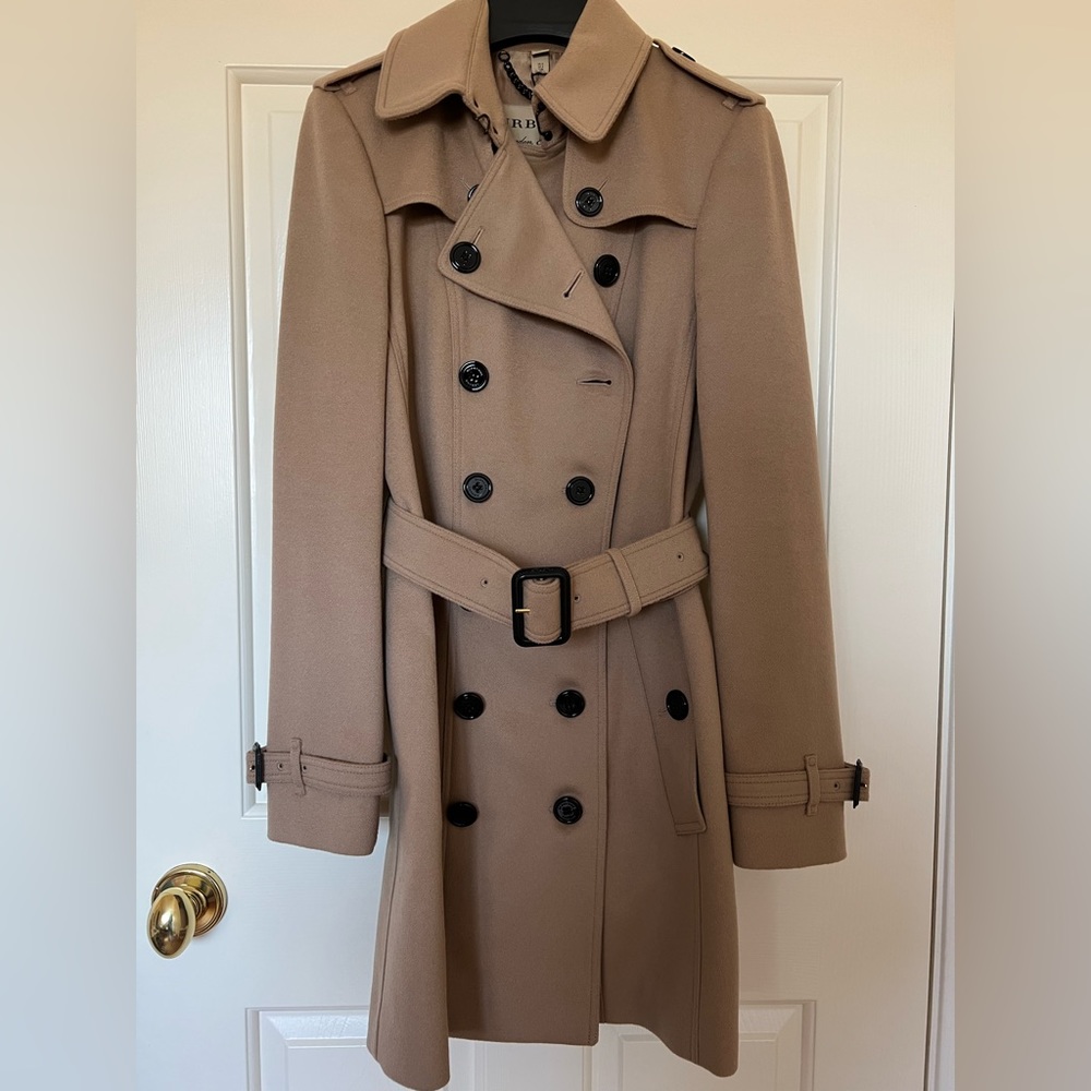 Burberry Queensbury trench coat